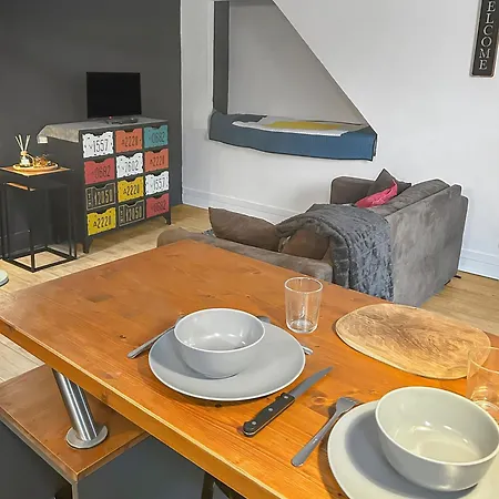 Le Montebello - Vintage, Wifi Et Netflix Apartment